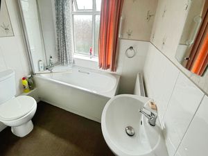 Bathroom- click for photo gallery